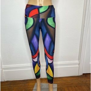 Sadhana Women’s Multicolor Activewear  Leggings Size L/XL 25” Inseam NWOT